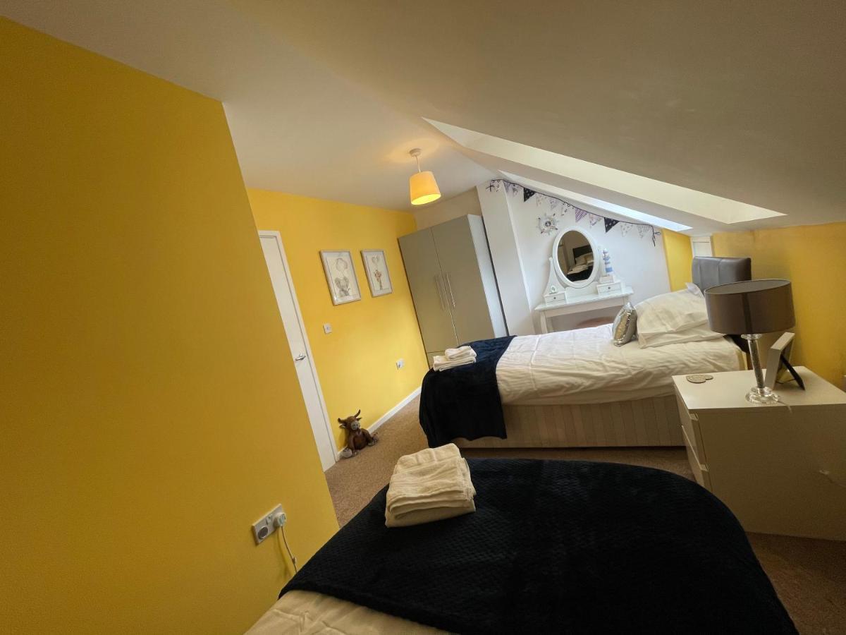 Harbour Heights - St Johns Apartment วิทบี ภายนอก รูปภาพ